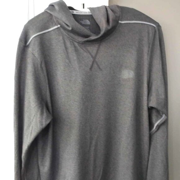 Northface Long Sleeve Shirt with Hood - Picture 1 of 9